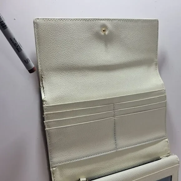 Calvin Klein Cream Wallet - Picture 13 of 15